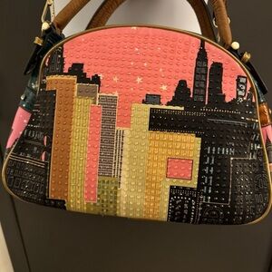 Cityscape Design Women's Bag